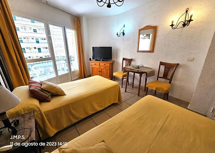 Estudio Acogedor Y Tranquilo En Zona Estupenda